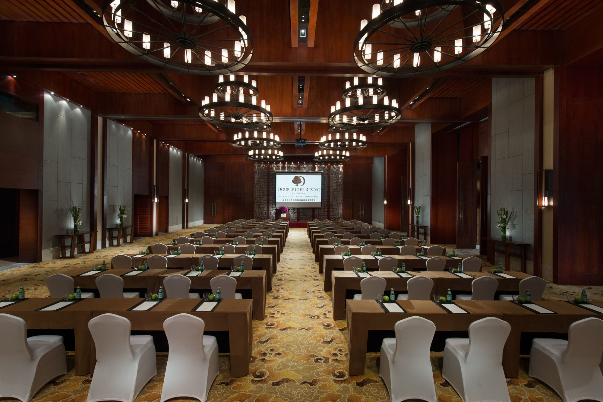 Doubletree Resort By Hilton Hotel Hainan - Qixianling Hot Spring Baoting Buitenkant foto