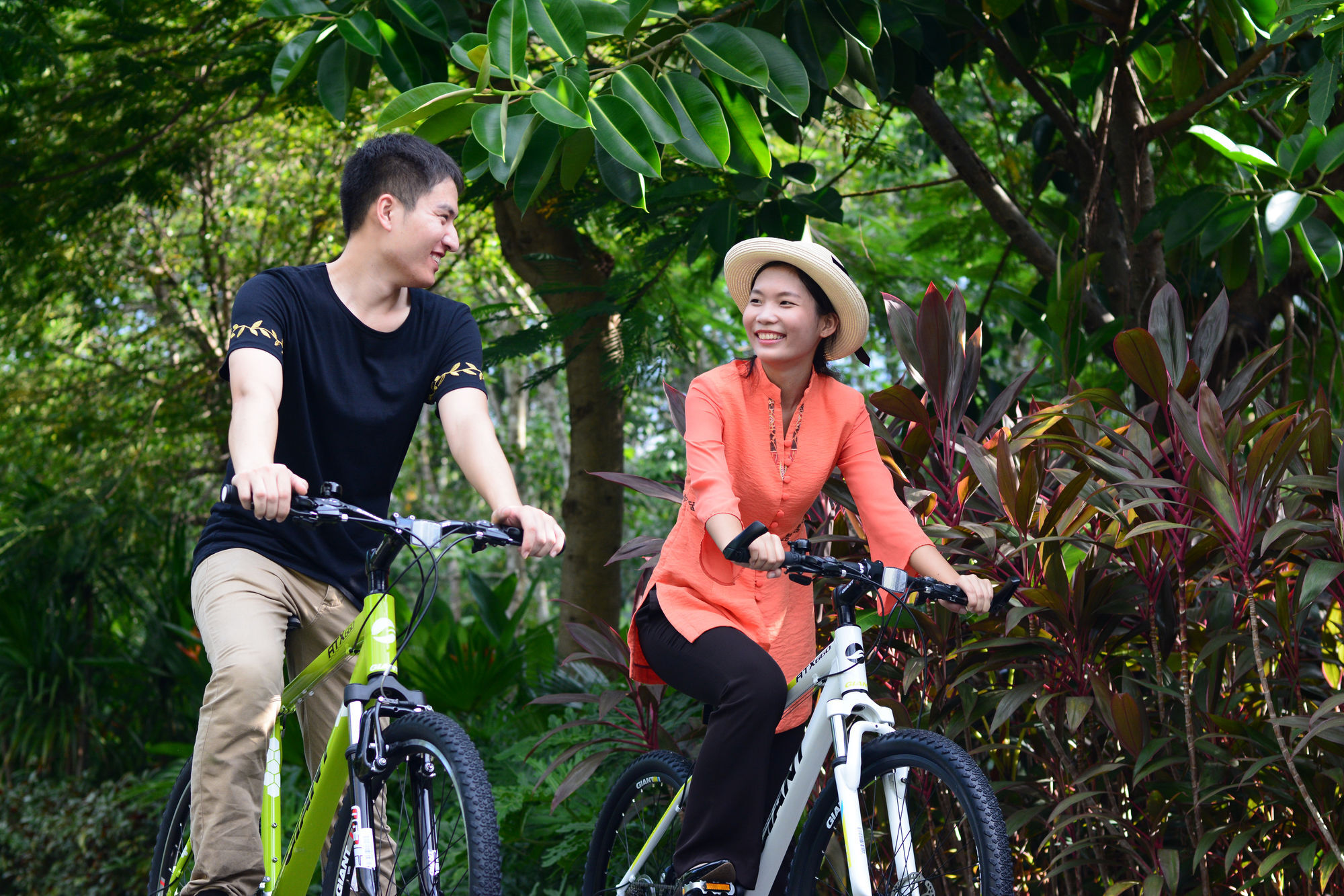 Doubletree Resort By Hilton Hotel Hainan - Qixianling Hot Spring Baoting Buitenkant foto