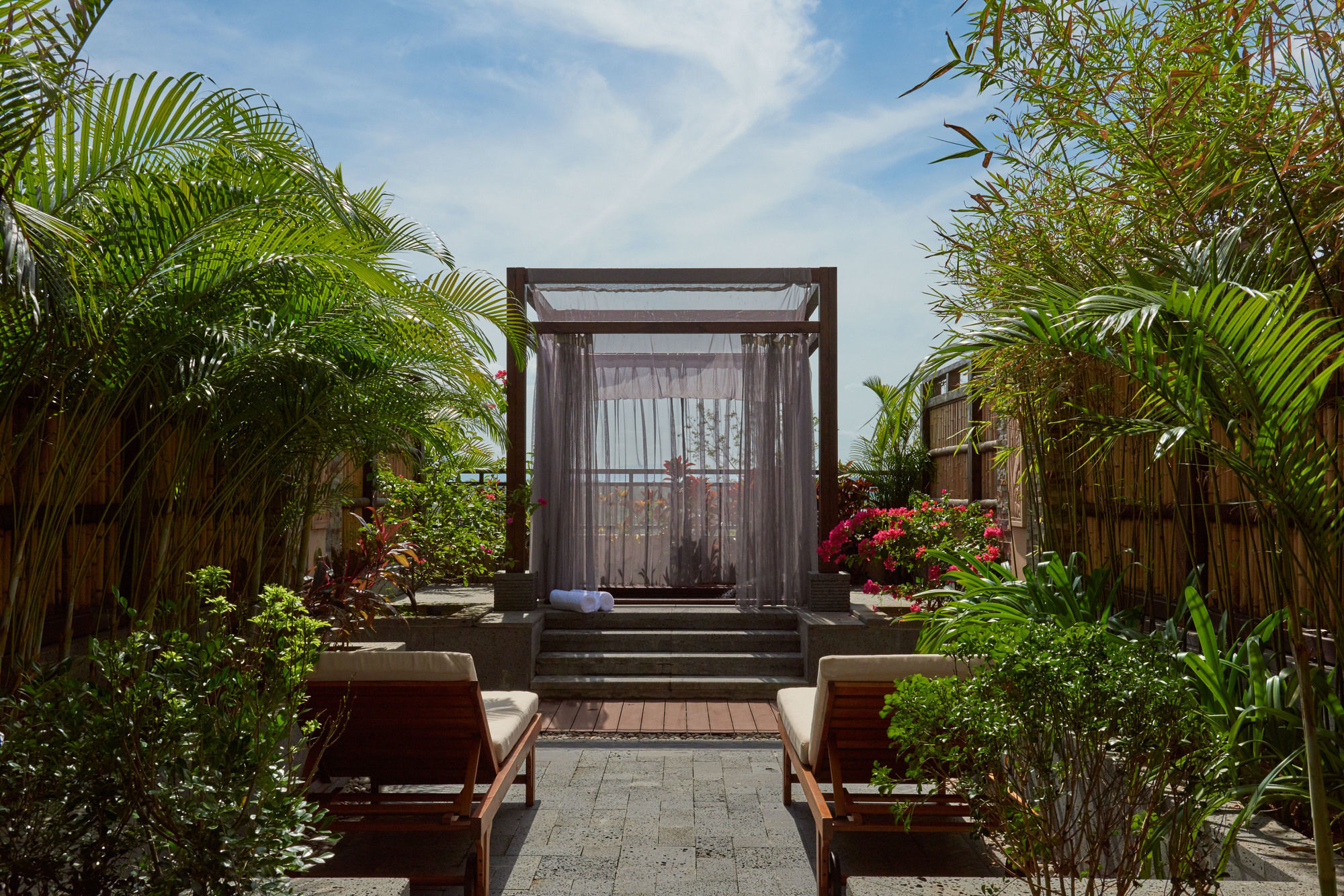 Doubletree Resort By Hilton Hotel Hainan - Qixianling Hot Spring Baoting Buitenkant foto